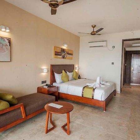 Hotel Sonar Bangla Taki Hasnabad Bagian luar foto